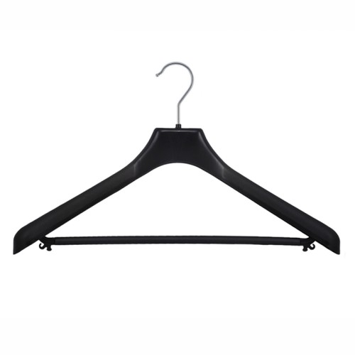 Wieszak na garnitury z poprzeczką